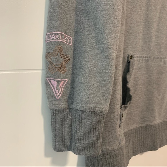Oakley | Sweatshirt - Picture 4 of 13